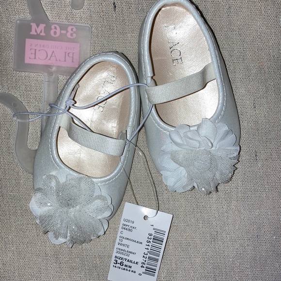 The Children’s Place baby ballet flats - Picture 5 of 7